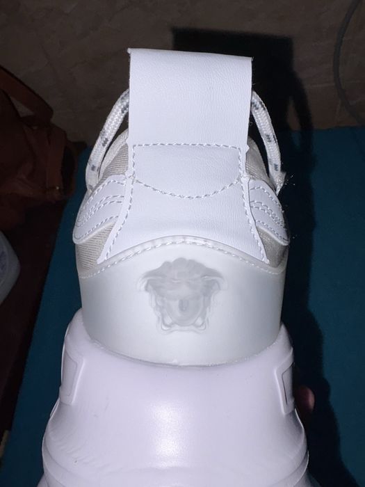 Versace Chain Reaction