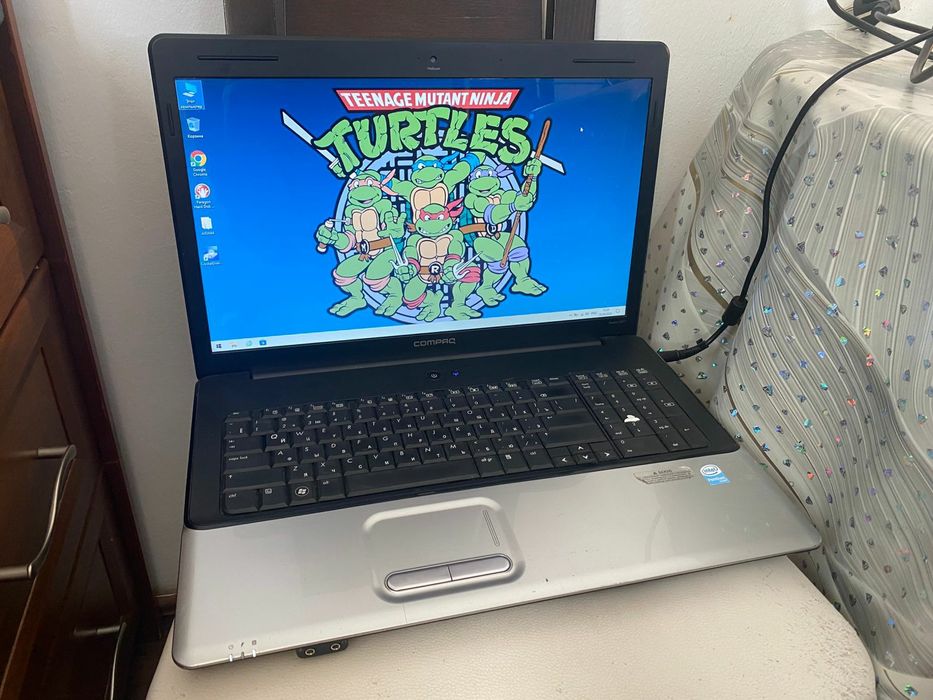 НР с большим экраном 17.3/WiFi/HDMI