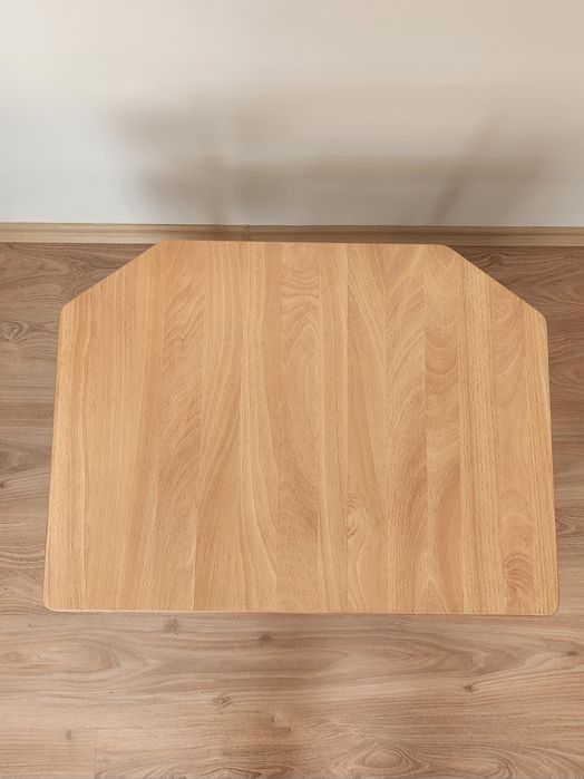 Скрин с 2 нощни шкафчета. ТВ масичка,маса за телевизор и друга техника