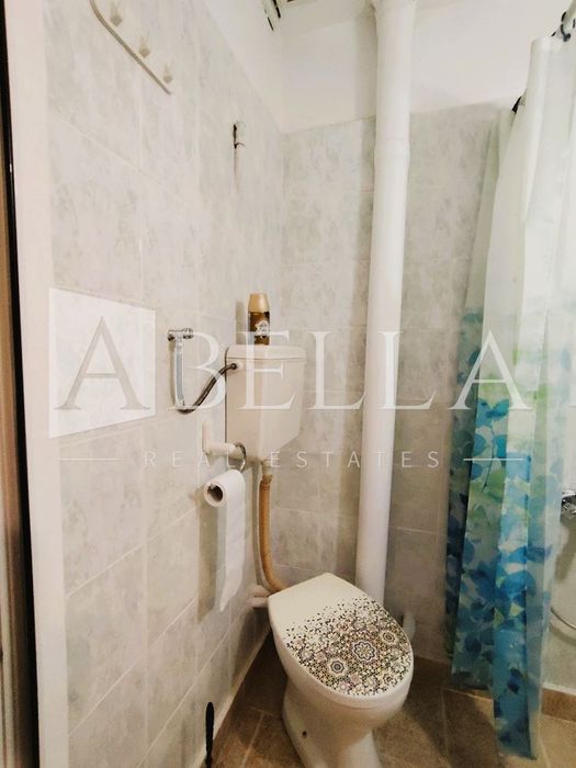 2-стаен в София-Център площ 65 цена 495