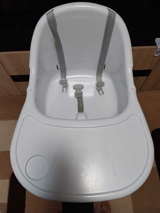 Scaun masă bebe.