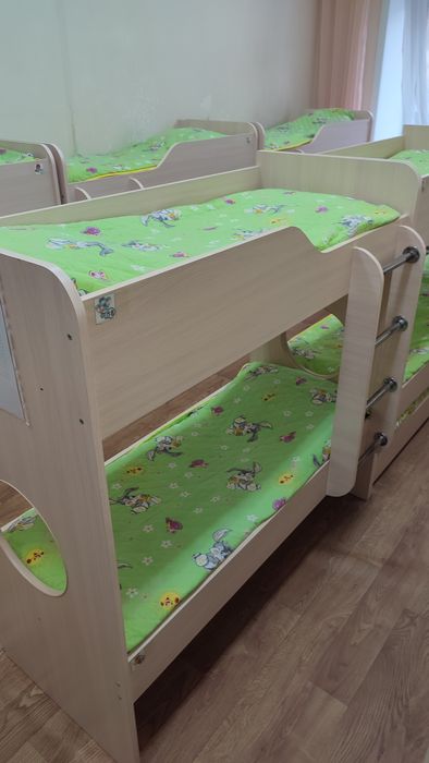 Кровать детская двухярусная