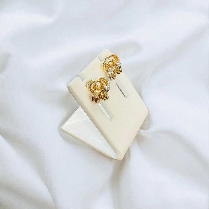 Cercei aur galben si alb model floare 14K