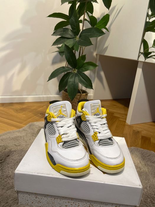 Încălțăminte unisex, din piele, model jordan 4 (original)