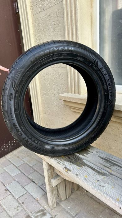 Продается шина Goodyear