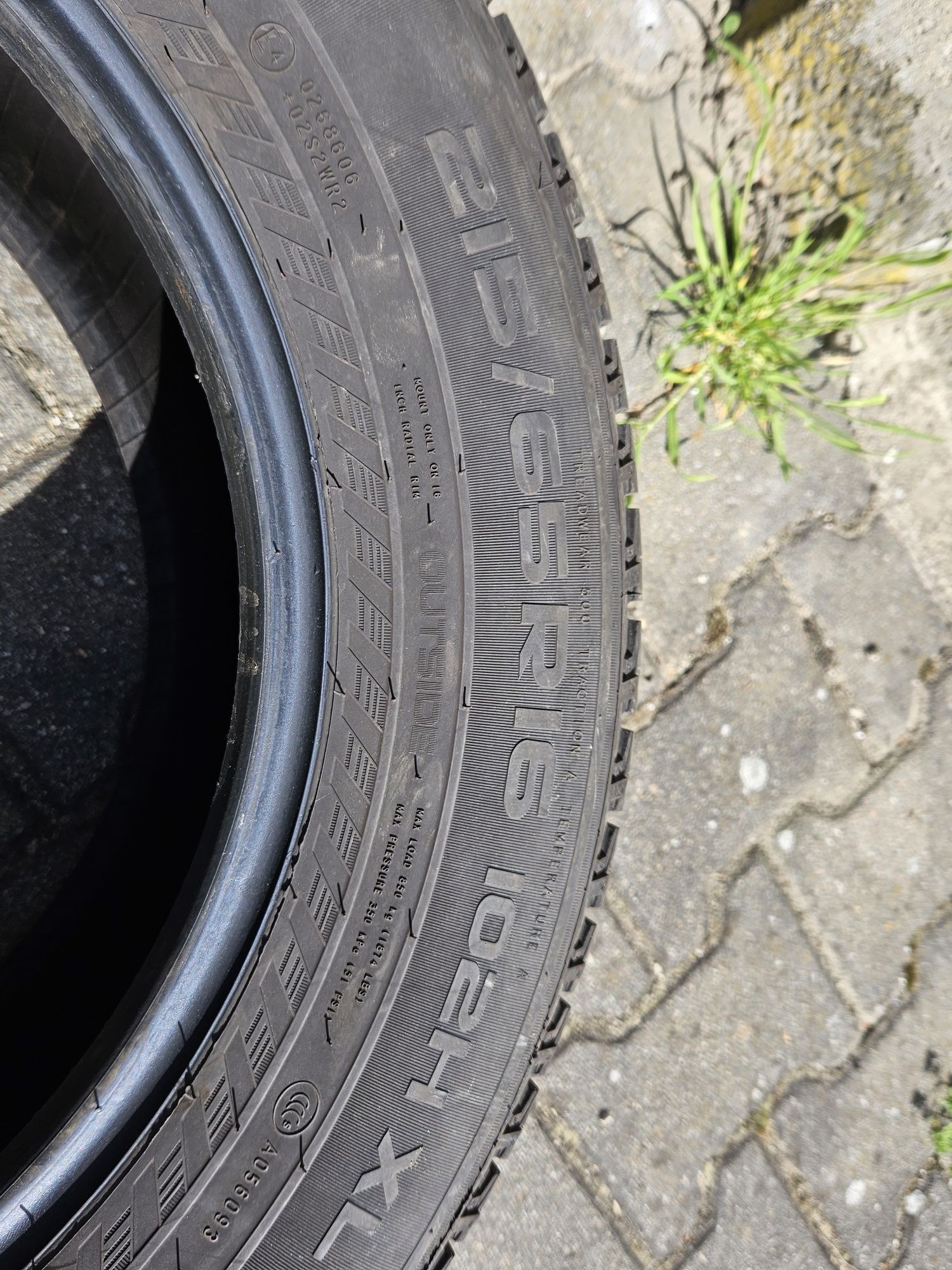 Pneuri de vară 215/65 R16 NOKIAN SUV LINE