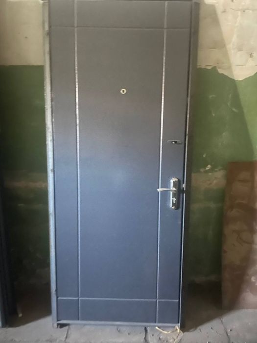 temir eshiklar металические. двери