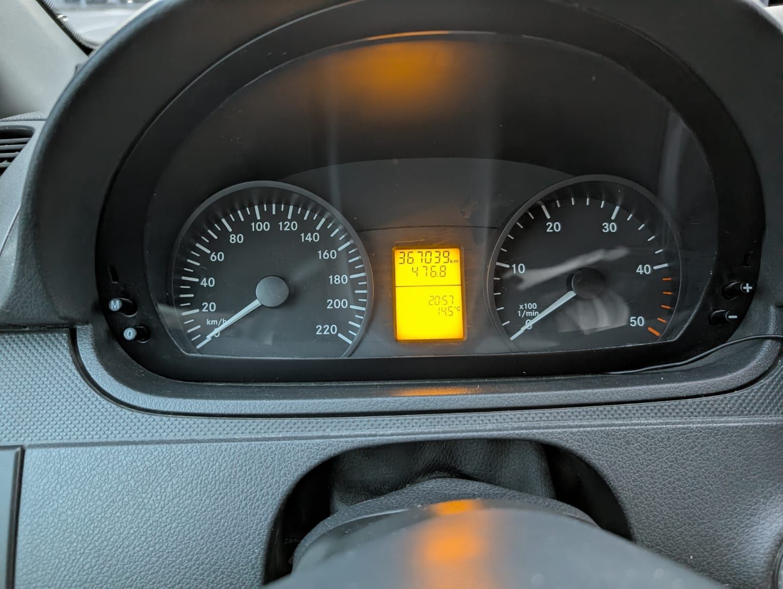 Mercedes-Benz Vito 113; An 2011