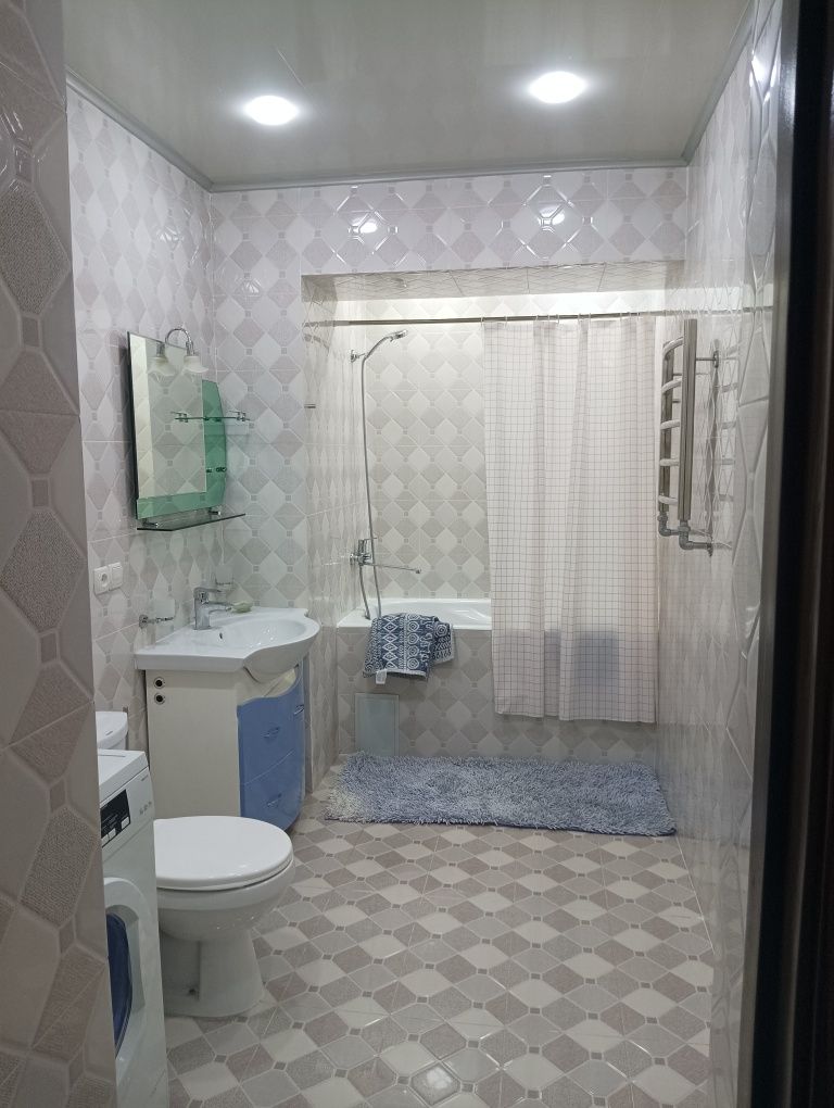 Сдается 2х комн.кв. ЦУМ