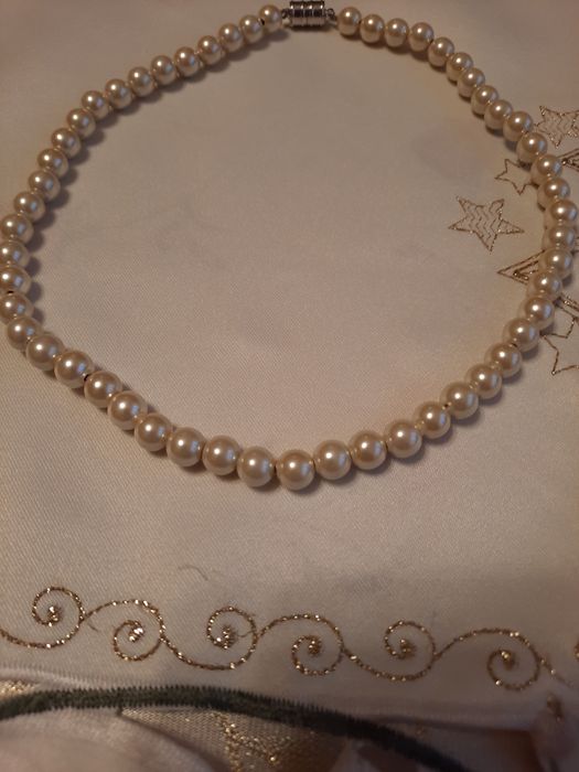 Colier magnetic nou medicinal