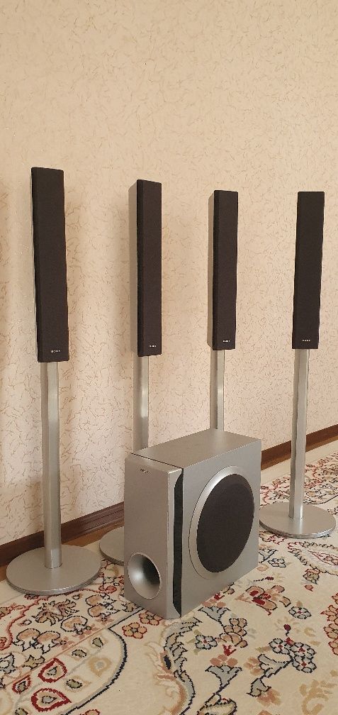 Продам колонки  с самбуфером