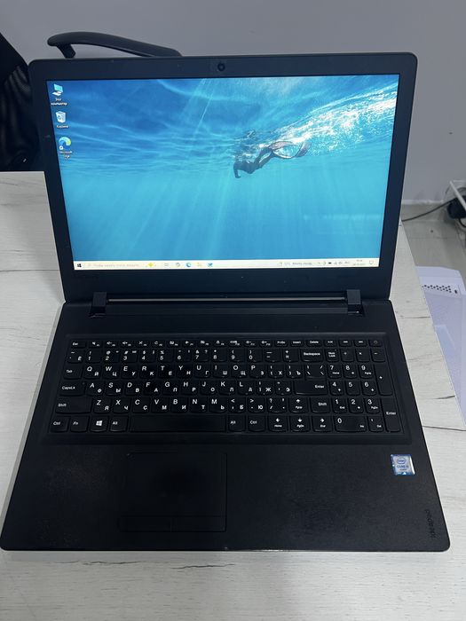 Ноутбук Lenovo / i3-6006U / 4GB / SSD 240GB / Intel HD Graphics 520