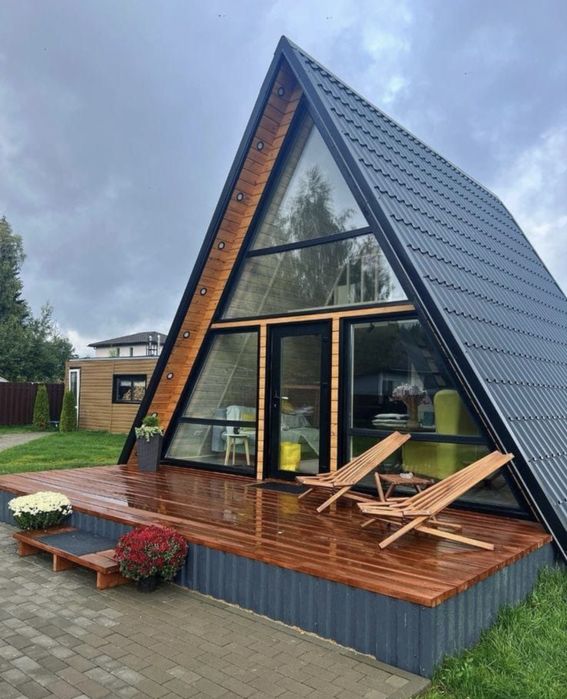 Cabana A-frame rustic de vacanta