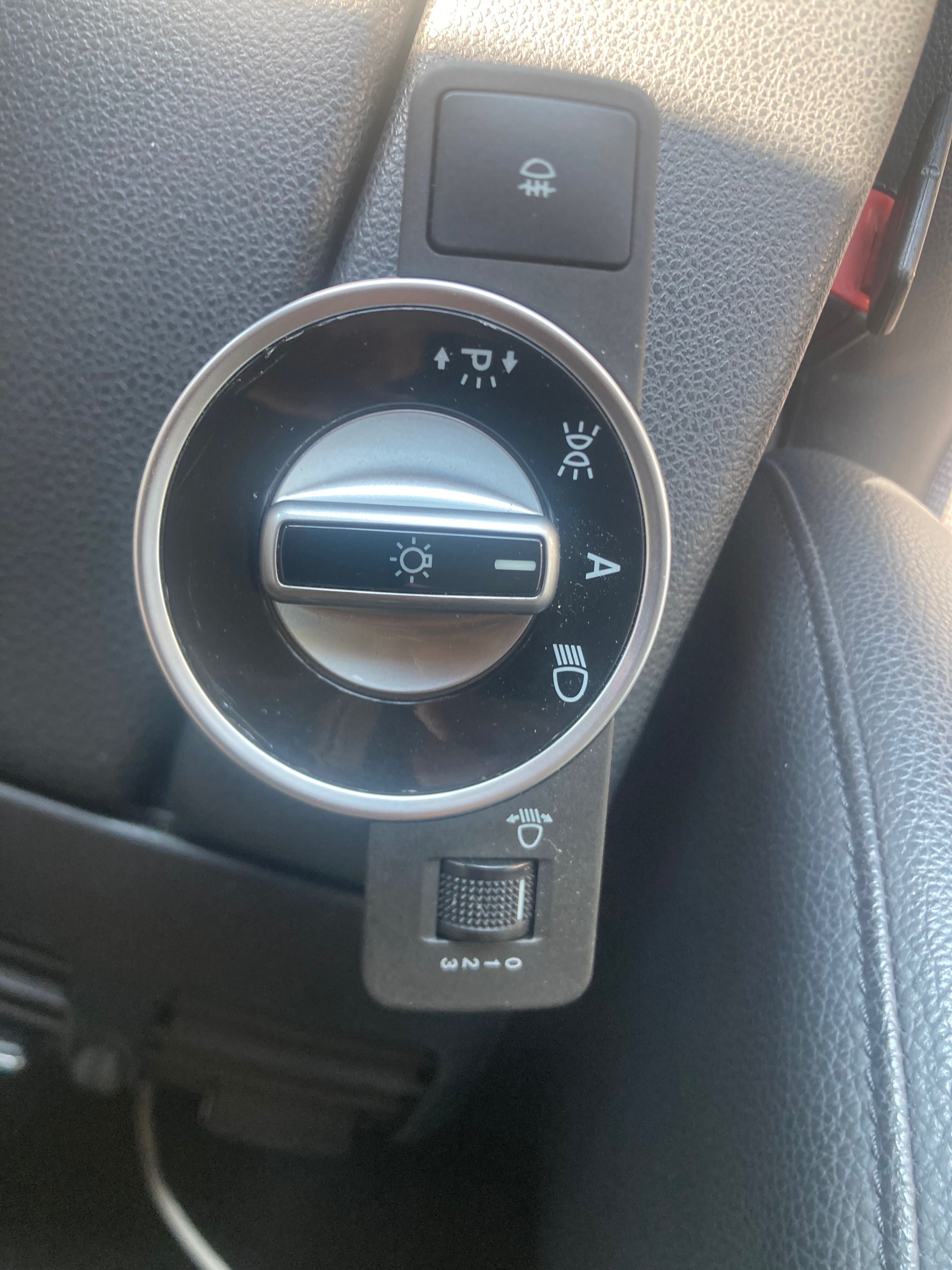 Ключ за светлини мерцедес/mercedes w204face