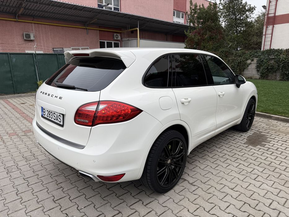 Porsche Cayenne-3.0d-240Cp-E5-2011-Navi-Piele-Variante