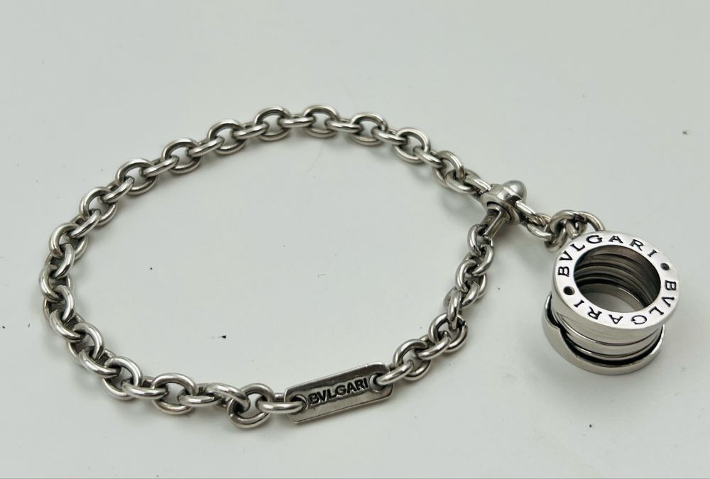 Bvlgari Autre Marque оригинална гривна с висулка
