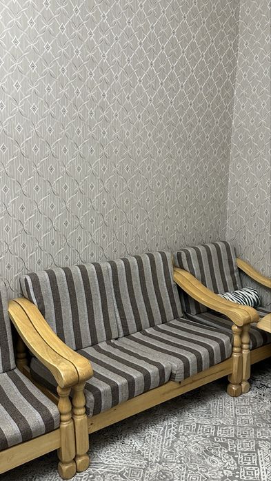 Диван и кресло из дерева