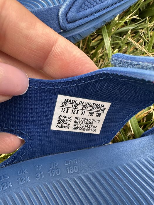 Сандалки Адидас 31 номер