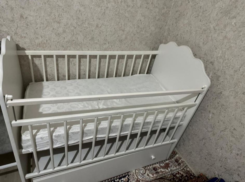 Продам детскую кровать