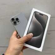iPhone 15 pro max.  zaryad yomkost 89%, 256GB. Face id, Truetone bor