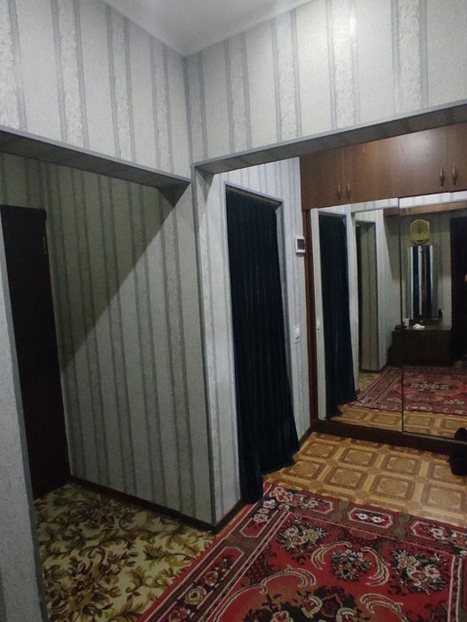 3 хонали уй сотилади.