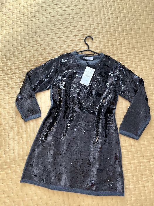 Zara Дамски красива рокля с пайети