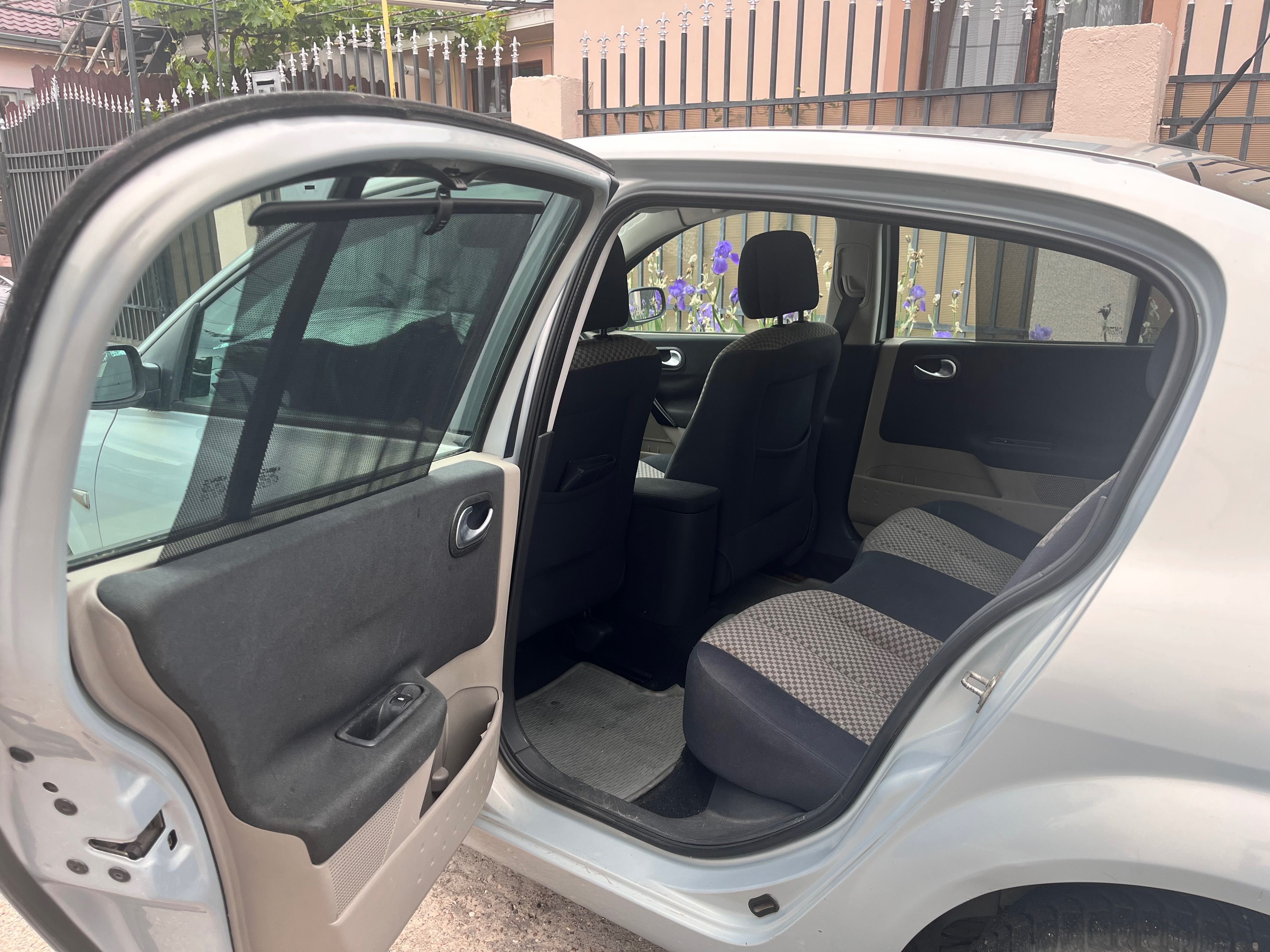 Vand Renault Megane II 206.403 km

5.000 lei 
Prețul e negociabil