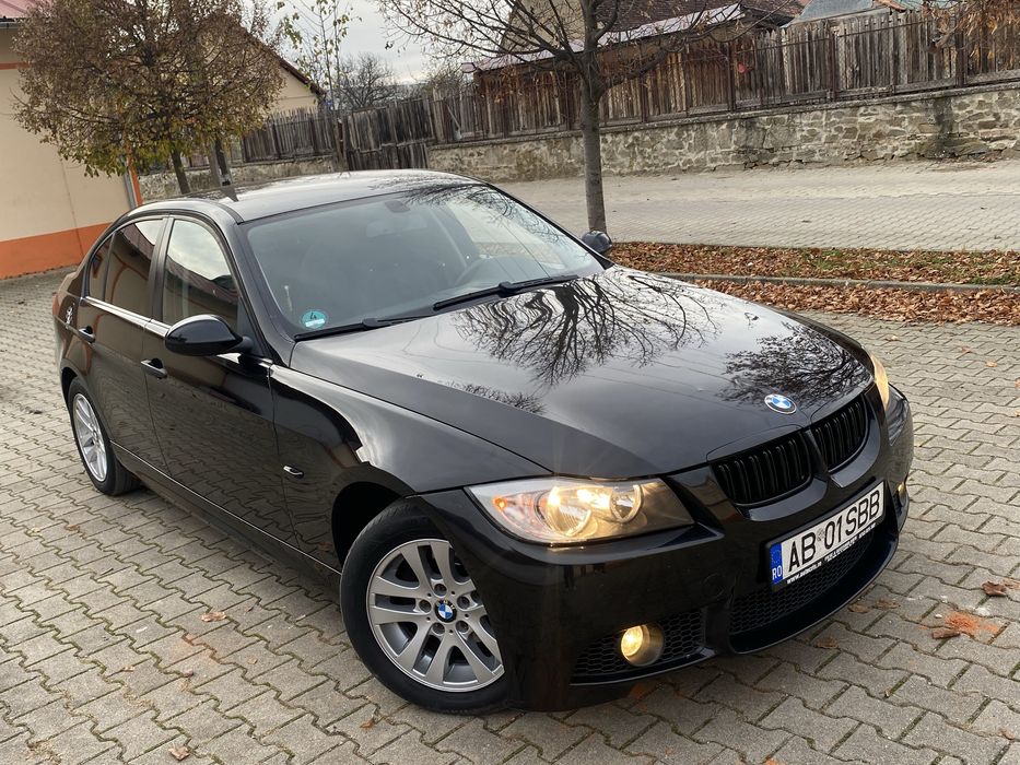 Bmw E90 Paket M 2.0 benzina 150Cp 6+1 viteze 2007 Euro 4 Proprietar