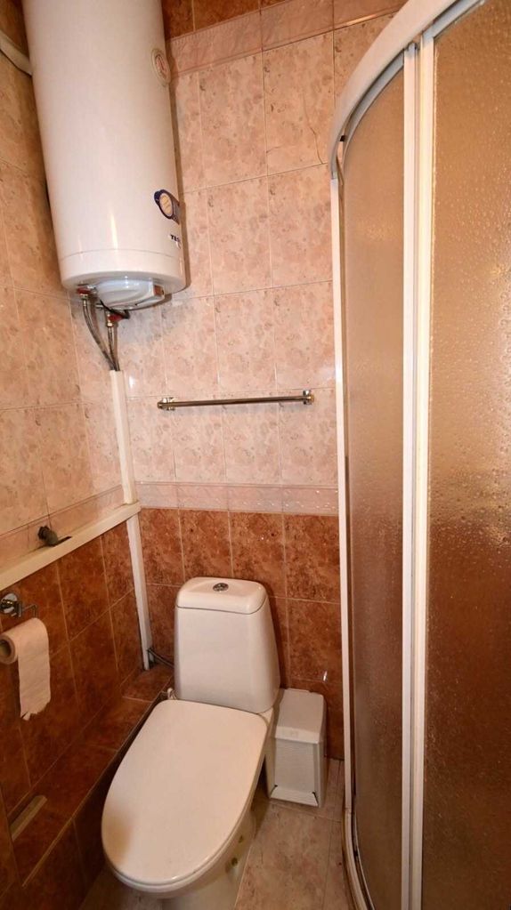 Дава се под наем Двустаен апартамент в Перник, Център - 68 кв.м за 433.5 € - Снимка #9