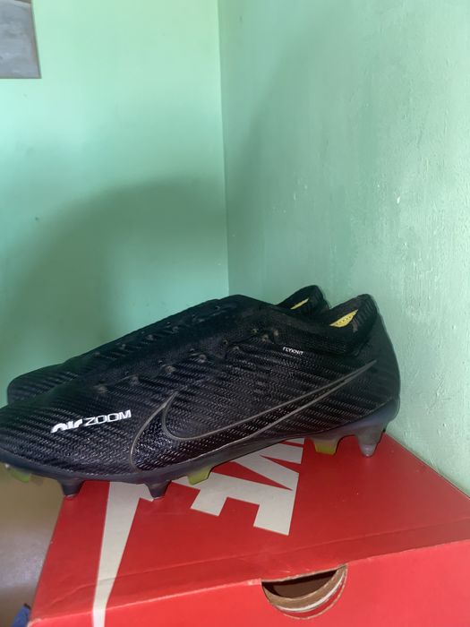 ghete nike acc aproape nou noute nr 44