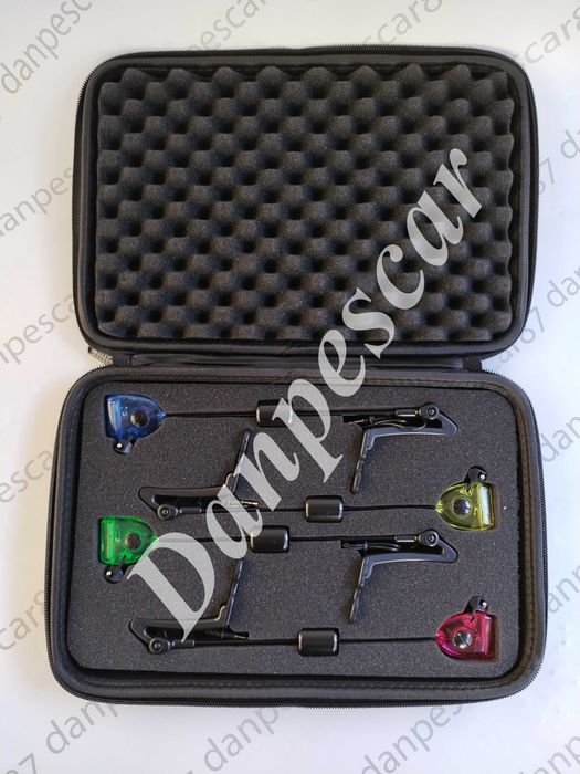 Set 4 Swingeri MKM2 tija neagra si LED color Wind Blade 238