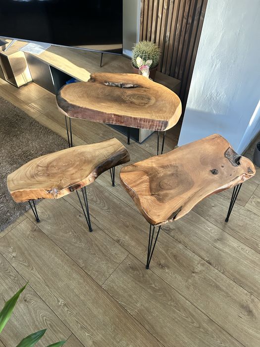 Уникална холна маса от орех, смола и метал