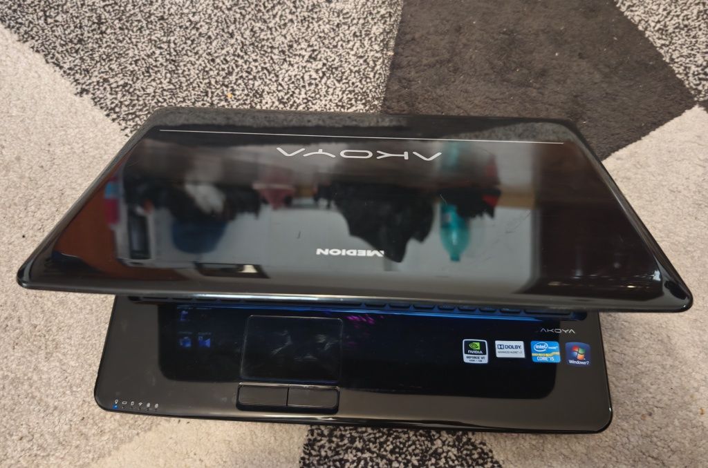 Laptop Medion Akoya i3