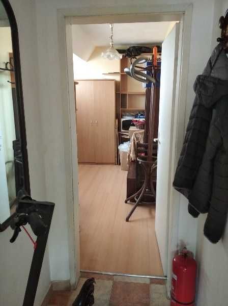 Продава се Двустаен апартамент в Пловдив, Център - 72 кв.м за 2084 €/кв.м - Снимка #1