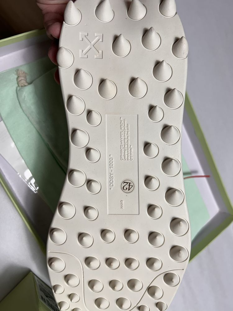 Adidasi Off white odsy 1000 albi nr 42