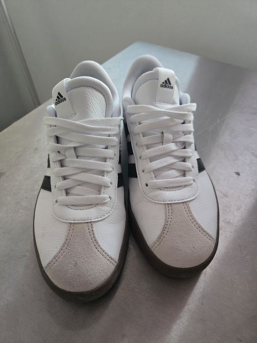 Маратонки Adidas
