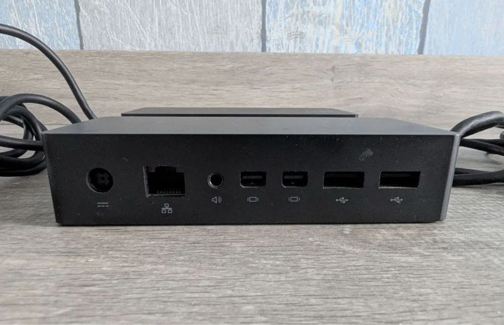 Док-станция Microsoft Surface Dock (1-е поколение)