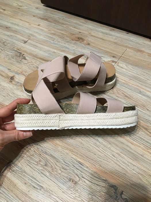 Sandale flatform Qupid