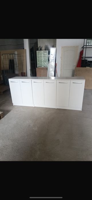 3 comode nu se vand separat arata impecabil