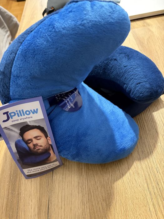 Възглавница за пътуване J-Pillow - нова