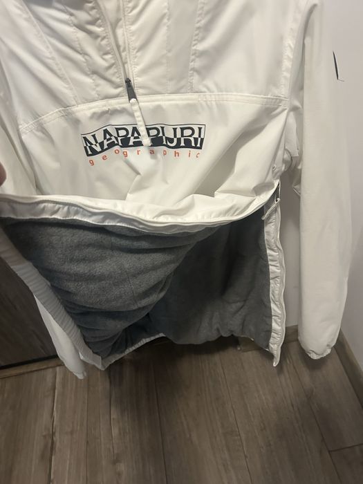 Vand geaca napapijri barbati alba