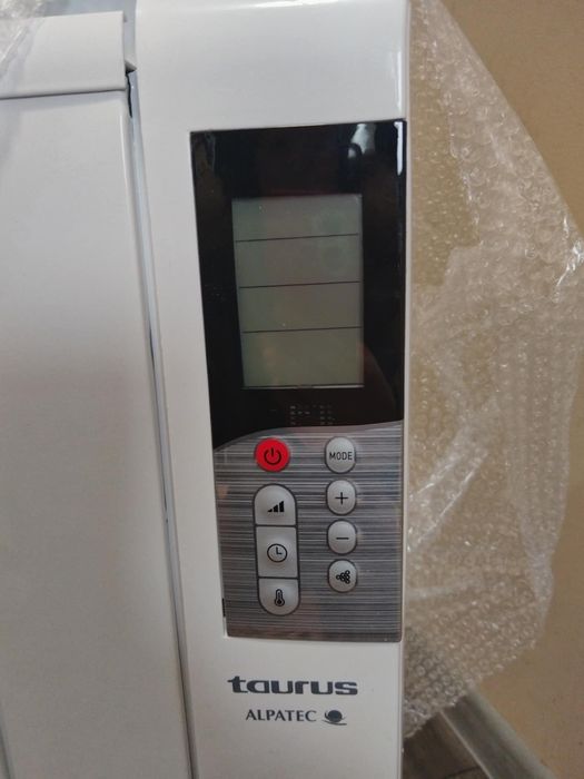 Нов не използван Конвектор с дистанционно управление таурус