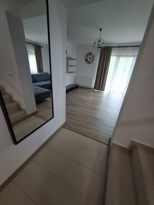 Inchiriez/vand casa Bascov stradal la 500m de primarie
