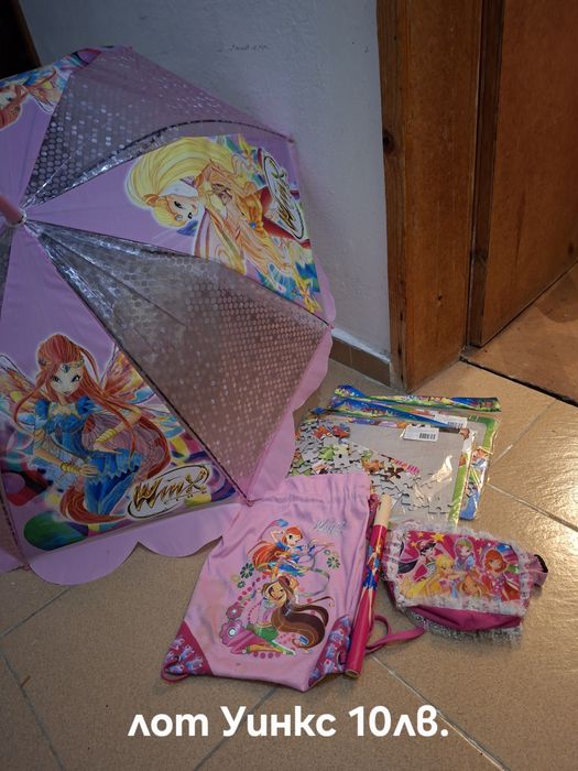 Детски играчки- кухня, куфар с гримове, конструктор, пъзели,  книжки