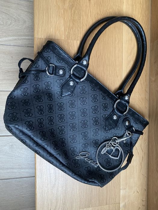 Дамски чанти guess/Badura