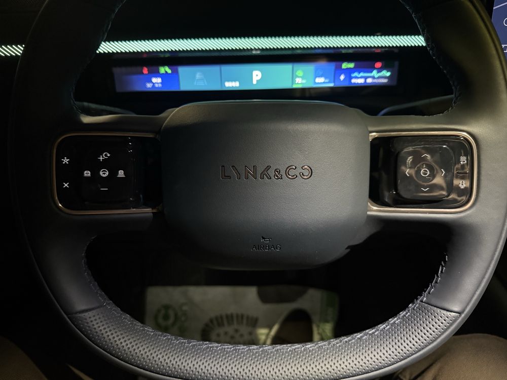 Lynk ko 900. 2.0 ultra. Новая машина готова к оформлению. 880 л.с.