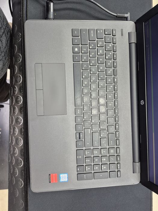 HP Core i3 7020U DDR4 8GB SSD 256Gb