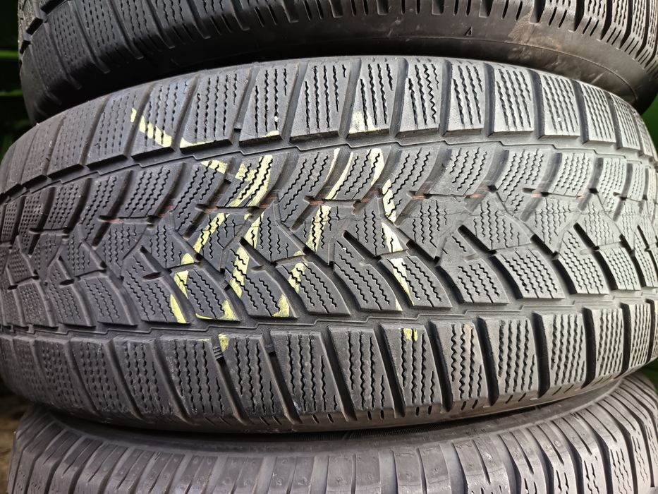 Anvelope MS iarna 235 60 18 Dunlop 2021 5mm