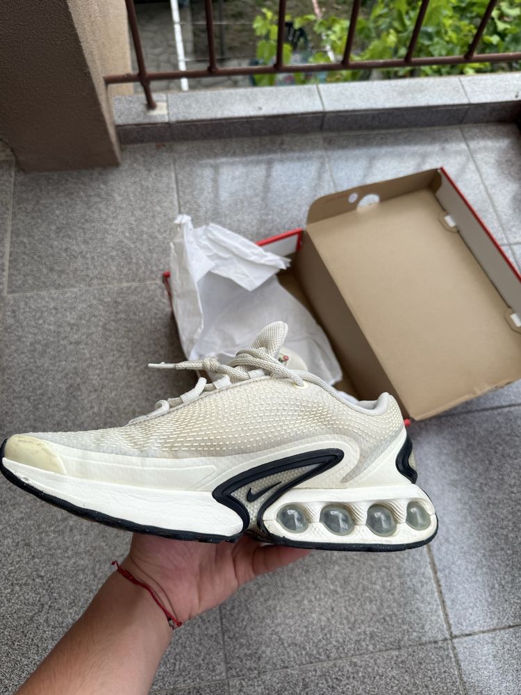 Nike air max dn coconutmilk