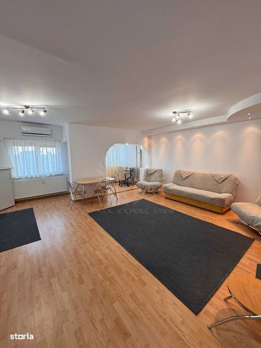 //3 Camere// Ultracentral//Galeriile Comerciale//